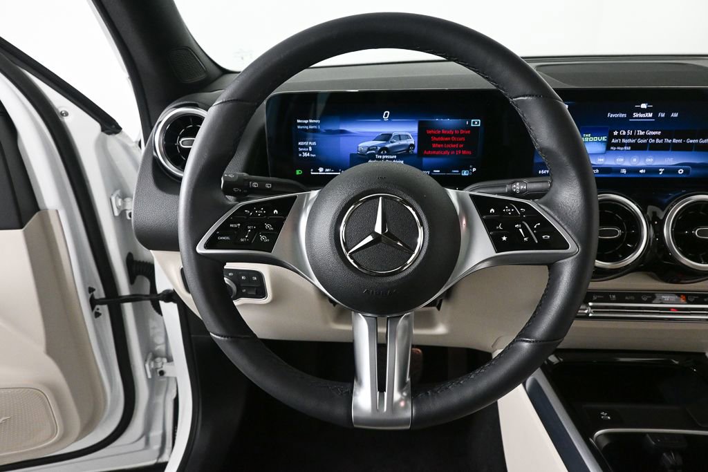 Certified 2026 Mercedes-Benz GLB 250 image 2