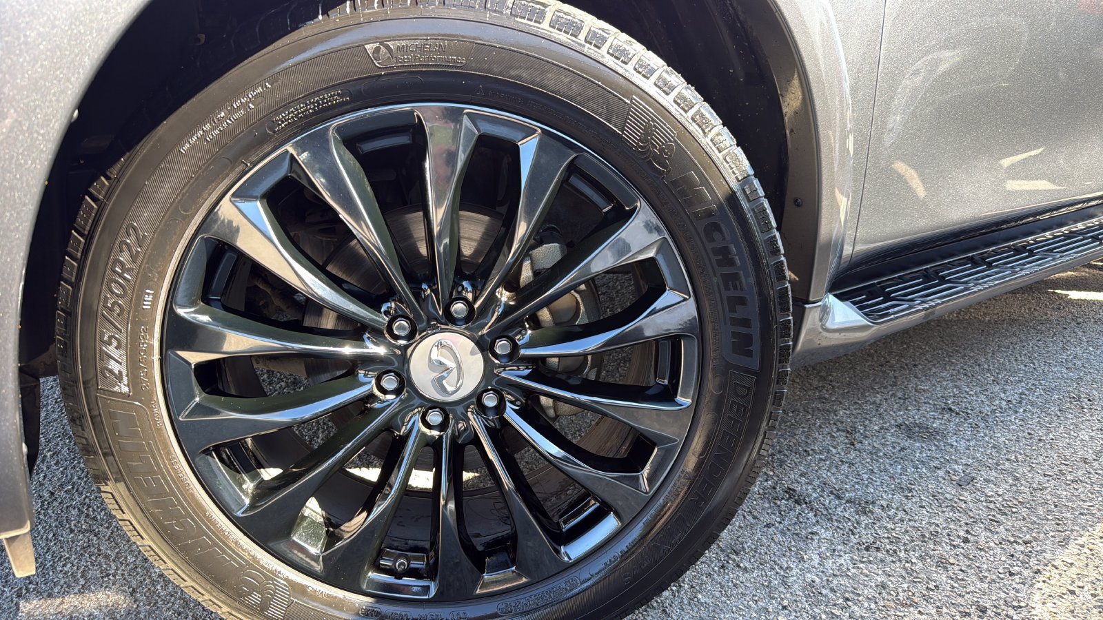 Used 2019 INFINITI QX80 Luxe w/ 22" Wheel Package RWD image 29