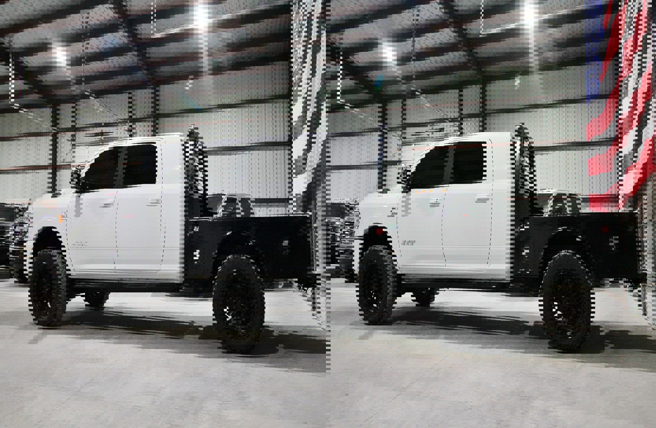 Used 2020 RAM 2500 Laramie image 6