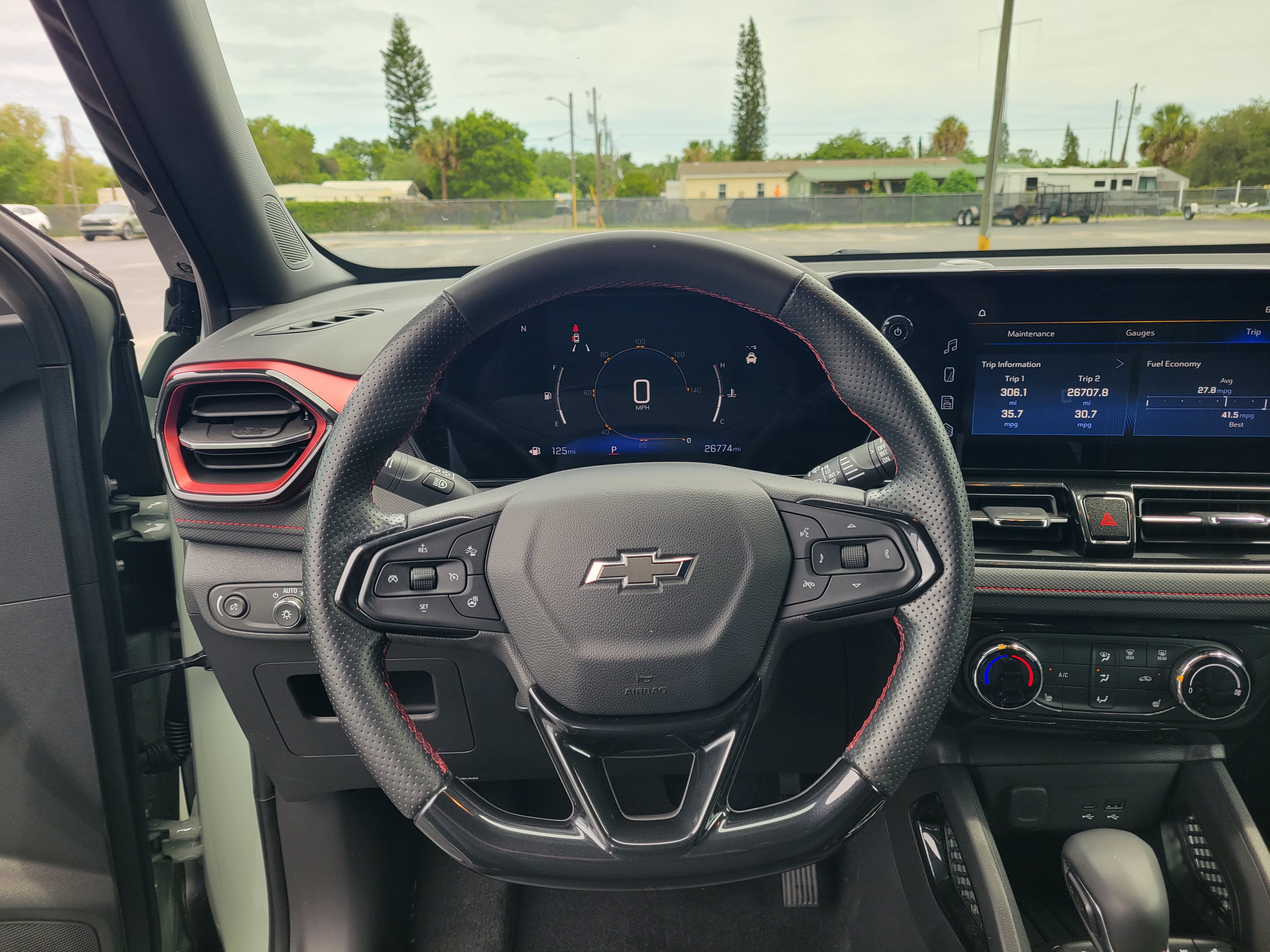 Certified 2024 Chevrolet TrailBlazer RS w/ Driver Confidence Package FWD image 12