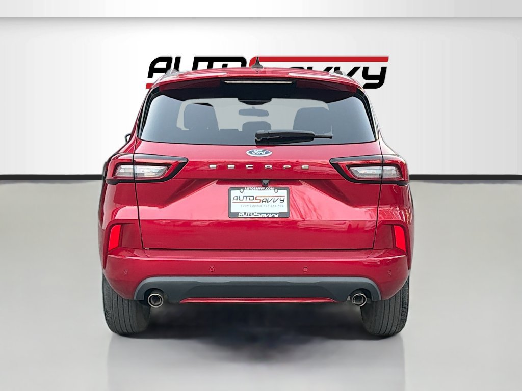 Used 2024 Ford Escape ST-Line w/ Tech Pack #1 FWD image 6