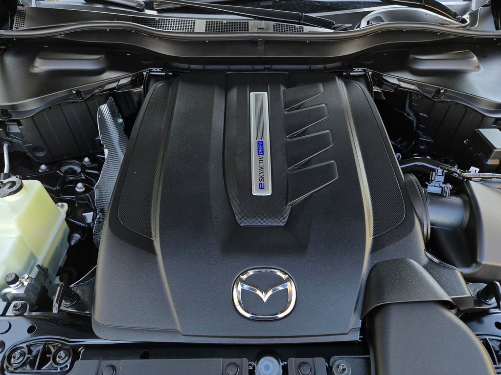 Certified 2025 MAZDA CX-70 Plug-In Hybrid w/ Premium Plus AWD/4WD image 36