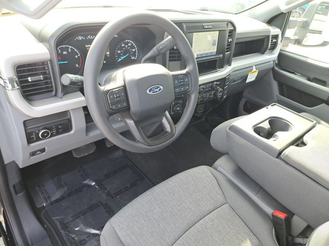 Used 2025 Ford F250 XL w/ STX Appearance Package image 19