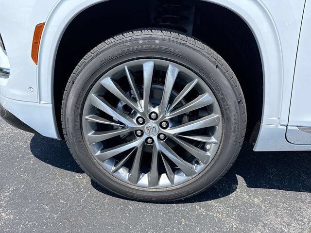 New 2026 Buick Enclave Avenir w/ Super Cruise Package AWD/4WD image 10