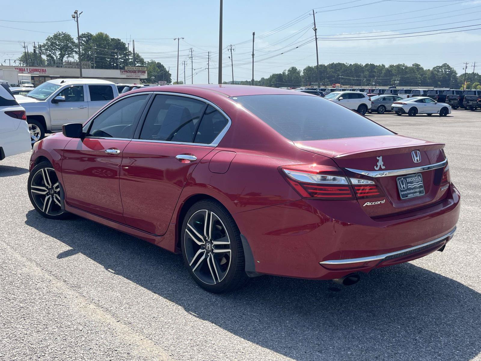 Used 2016 Honda Accord Sport image 4