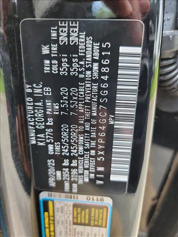 Used 2025 Kia Telluride S FWD image 23