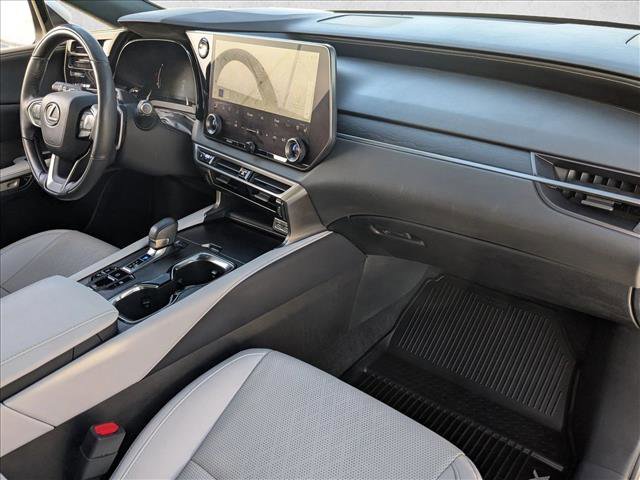 Used 2024 Lexus RX 350 RX 350h Premium Plus image 23