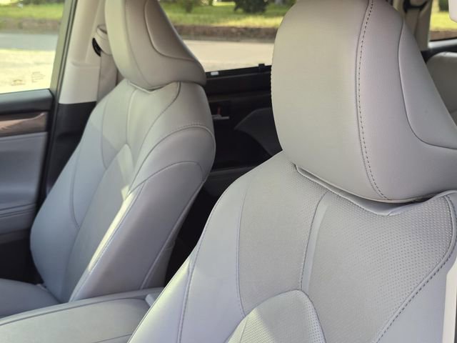 Used 2020 Toyota Highlander Limited image 21