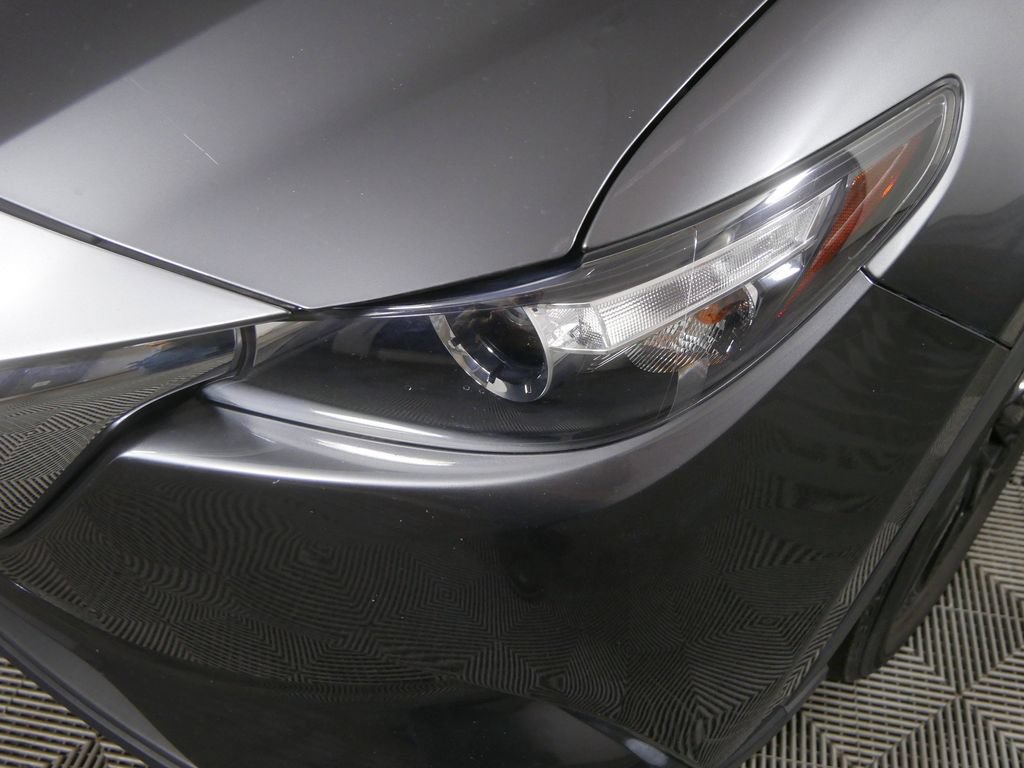Used 2023 MAZDA CX-9 Touring Plus AWD/4WD image 12