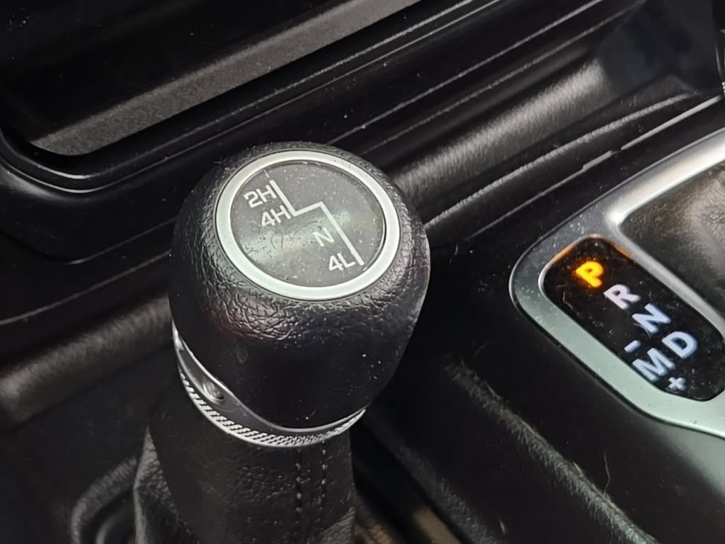 Certified 2020 Jeep Wrangler Unlimited Sport S AWD/4WD image 17