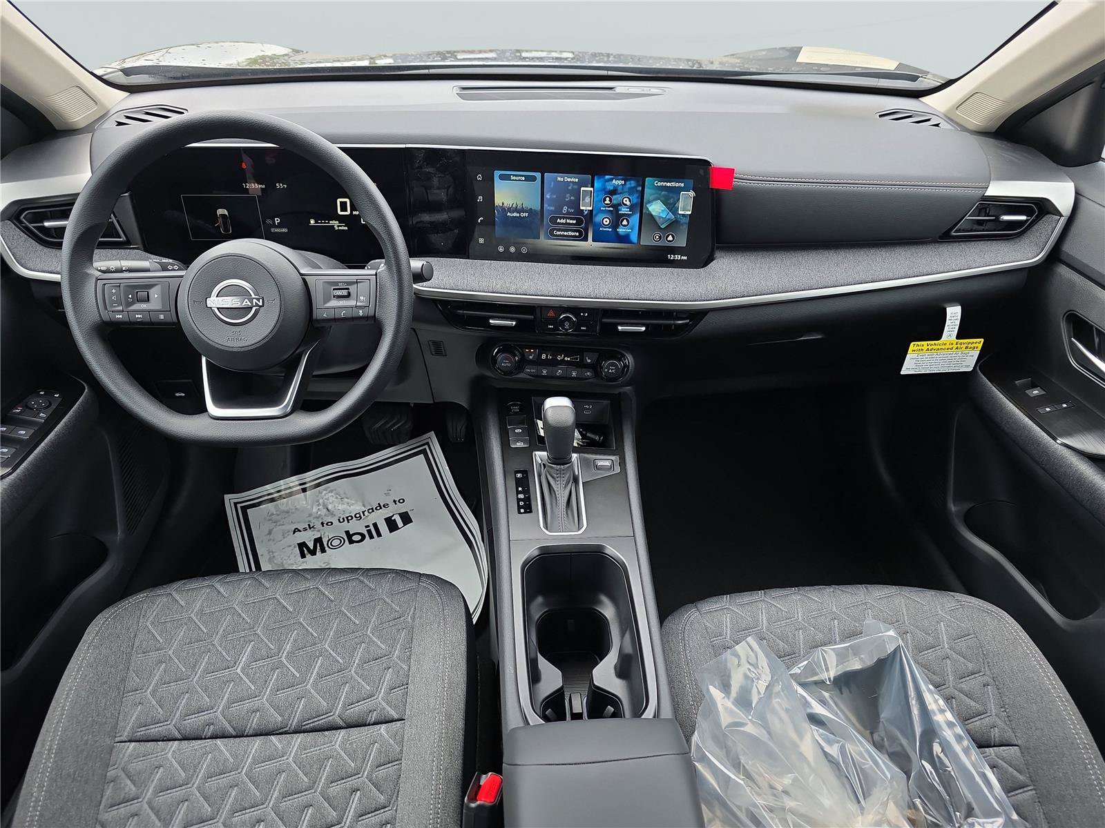 New 2026 Nissan Kicks SV w/ SV Premium Package FWD image 13