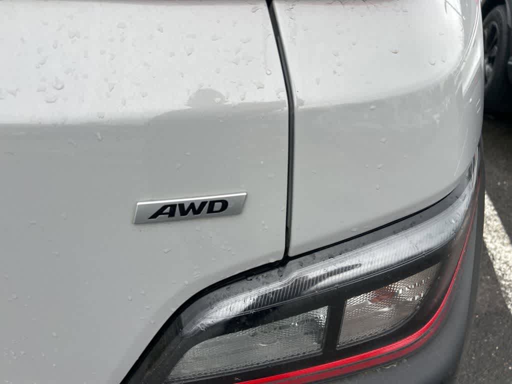 Used 2023 Hyundai Kona SE w/ Cargo Package AWD/4WD image 5