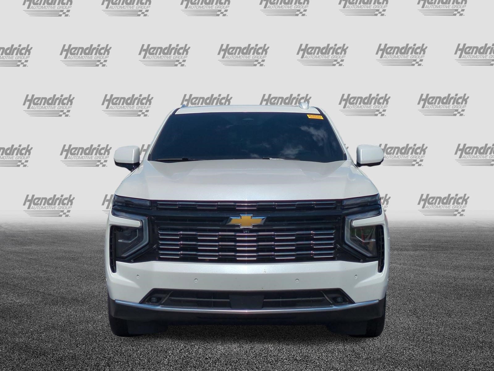 Used 2025 Chevrolet Tahoe High Country AWD/4WD image 3