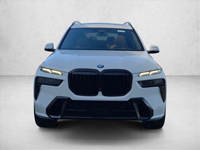New 2027 BMW X7 xDrive40i w/ M Sport Package AWD/4WD image 3
