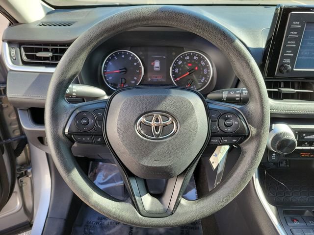 Used 2019 Toyota RAV4 LE FWD image 25