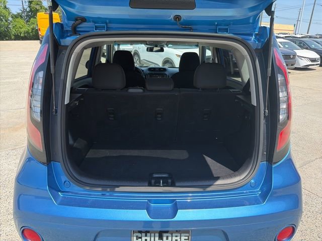 Used 2019 Kia Soul + FWD image 12