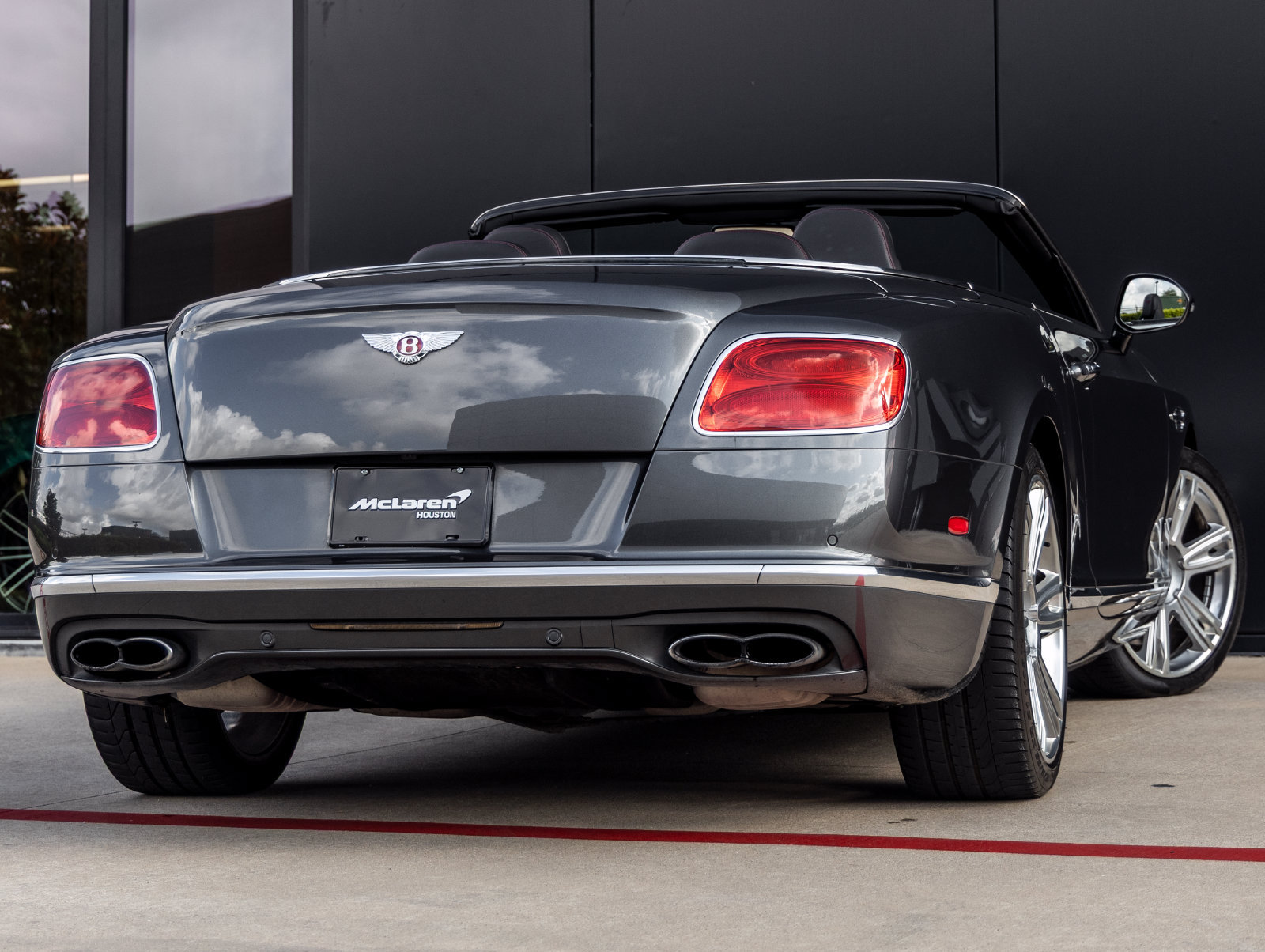 Used 2017 Bentley Continental GT AWD/4WD image 9