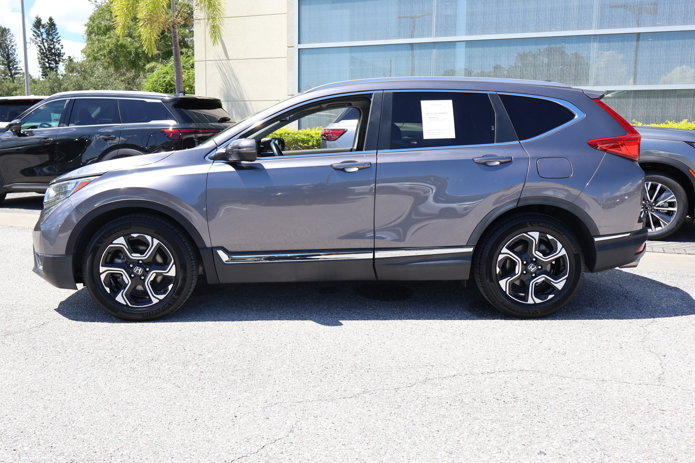 Used 2018 Honda CR-V Touring image 6