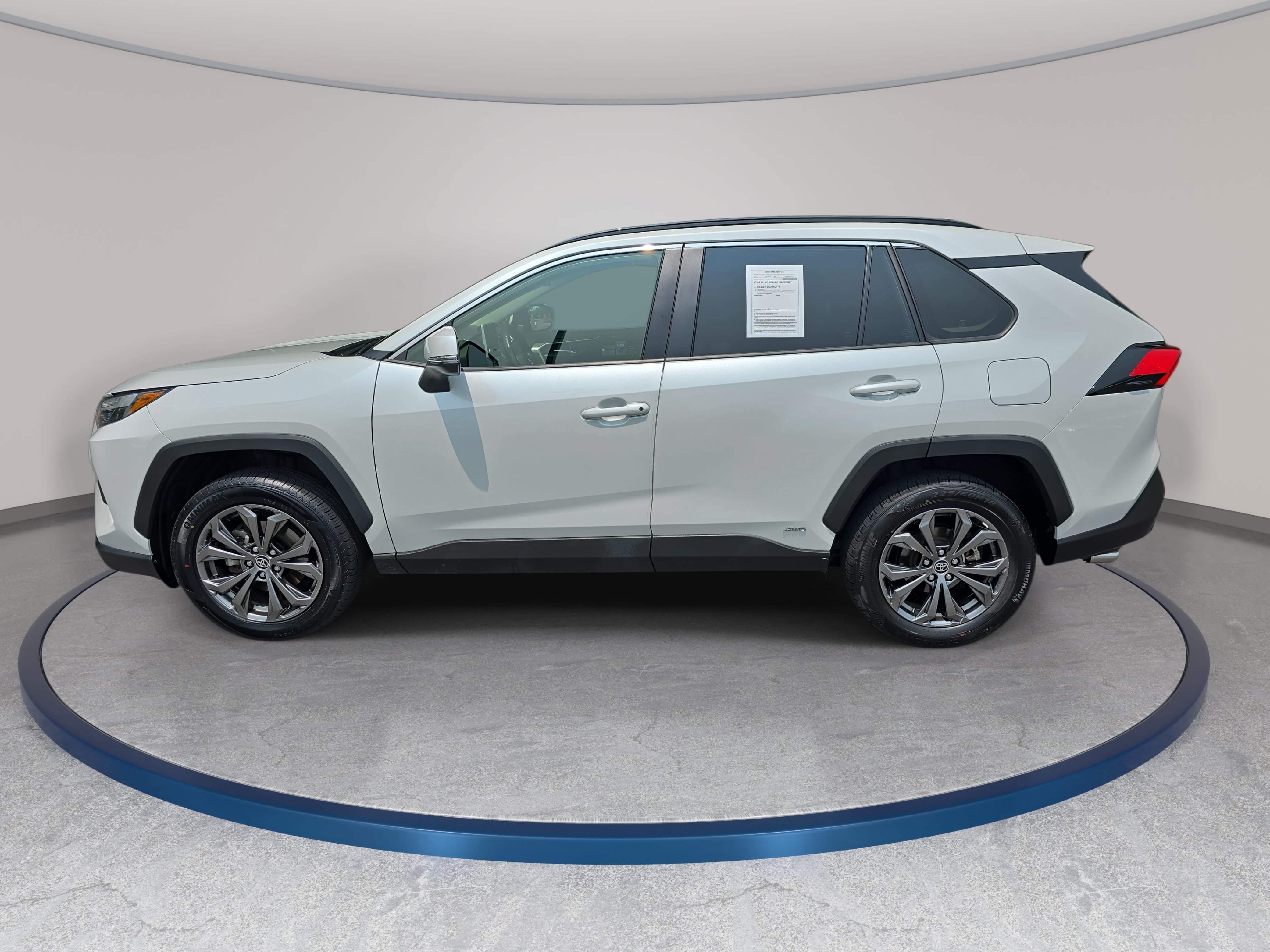 Used 2024 Toyota RAV4 XLE Premium w/ Weather Package AWD/4WD image 8
