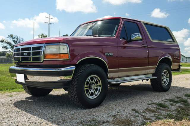 Used 1994 Ford Bronco Eddie Bauer AWD/4WD image 13