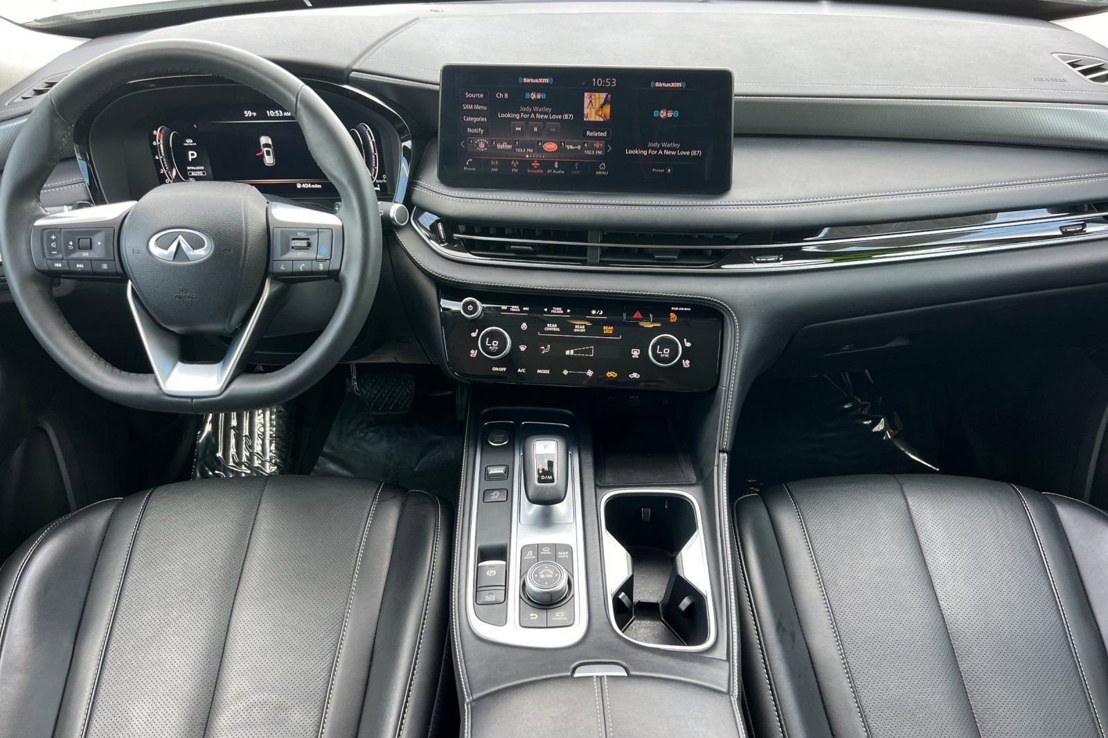 Used 2023 INFINITI QX60 Luxe AWD/4WD image 3