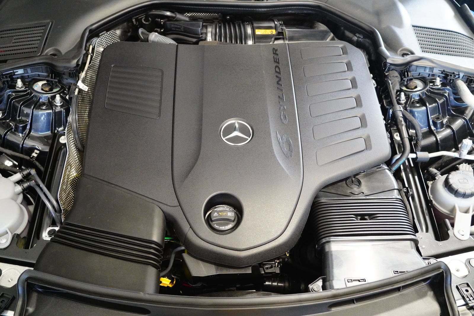 New 2027 Mercedes-Benz CLE 450 4MATIC Cabriolet image 35