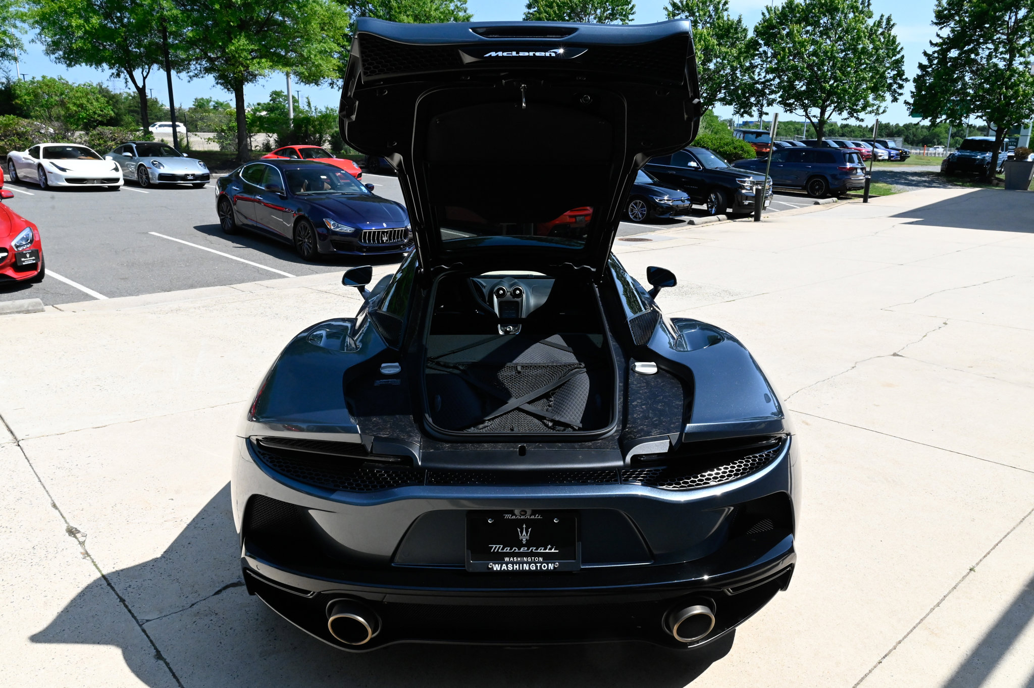 Used 2023 McLaren GT RWD image 35