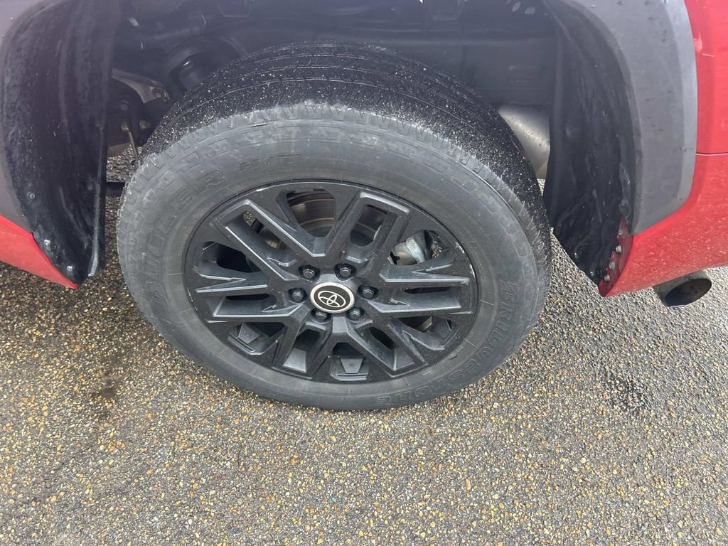 Used 2024 Toyota Tundra Limited image 15