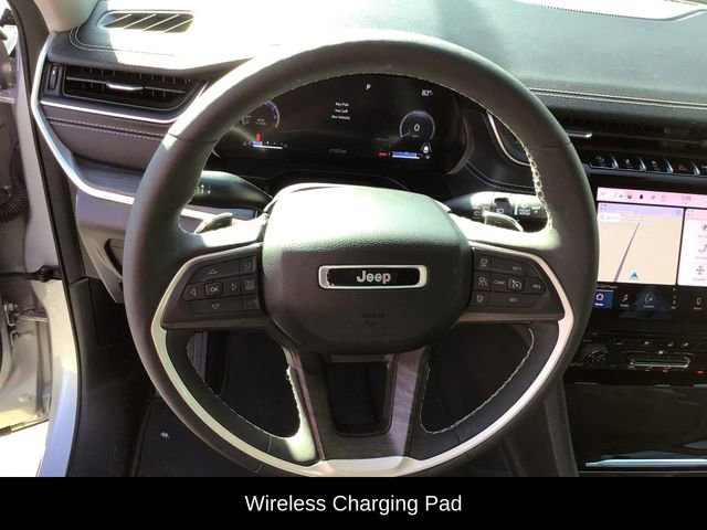 Used 2023 Jeep Grand Cherokee L Limited w/ Luxury Tech Group II RWD image 27