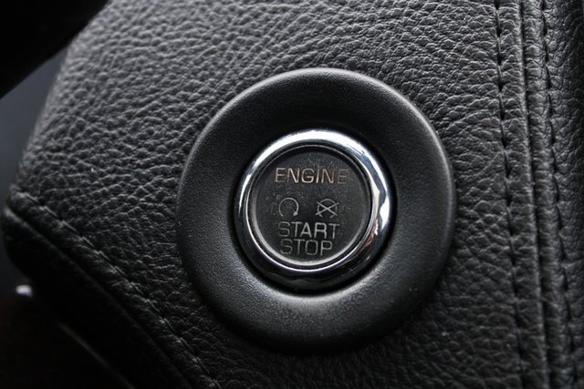 Used 2012 Lincoln MKX AWD image 17