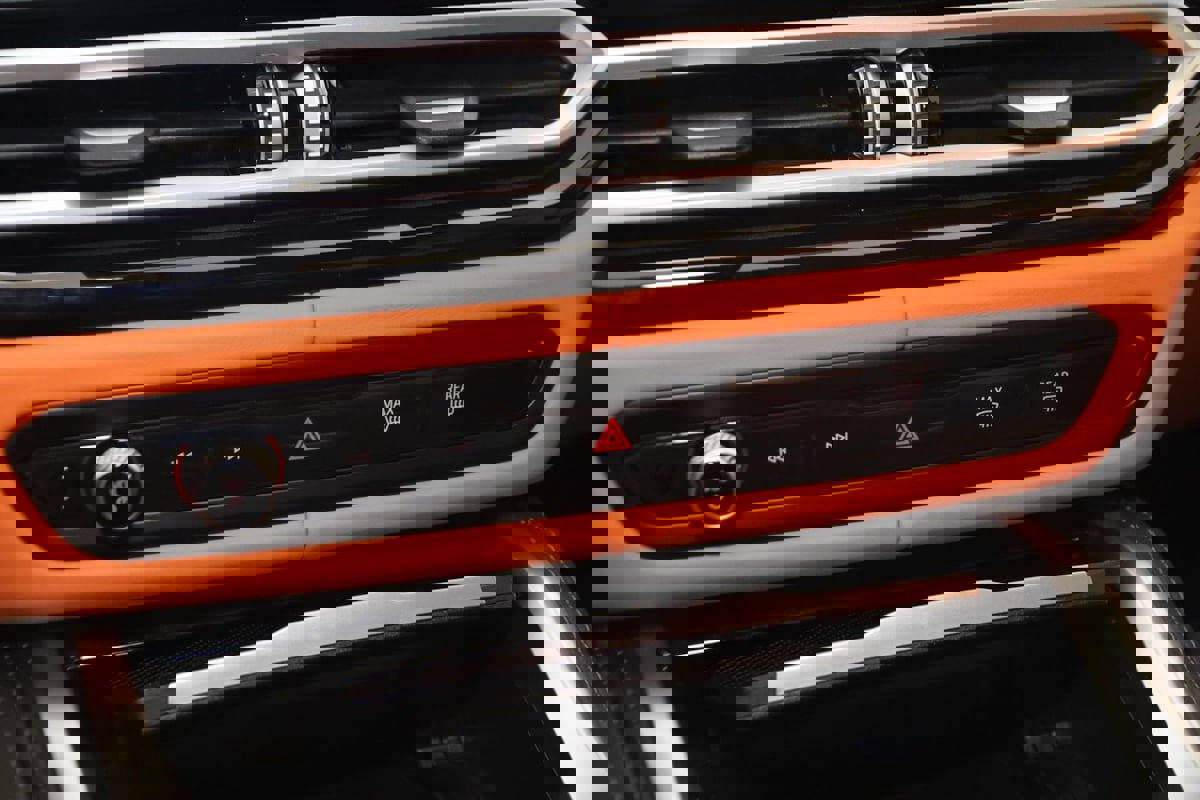 Used 2024 BMW M3 Competition w/ M Driver's Package image 40