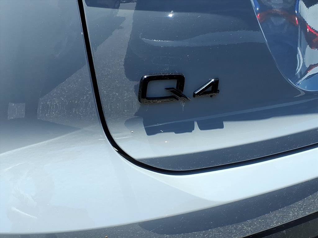 New 2025 Audi Q4 e-tron Premium Plus AWD/4WD image 29