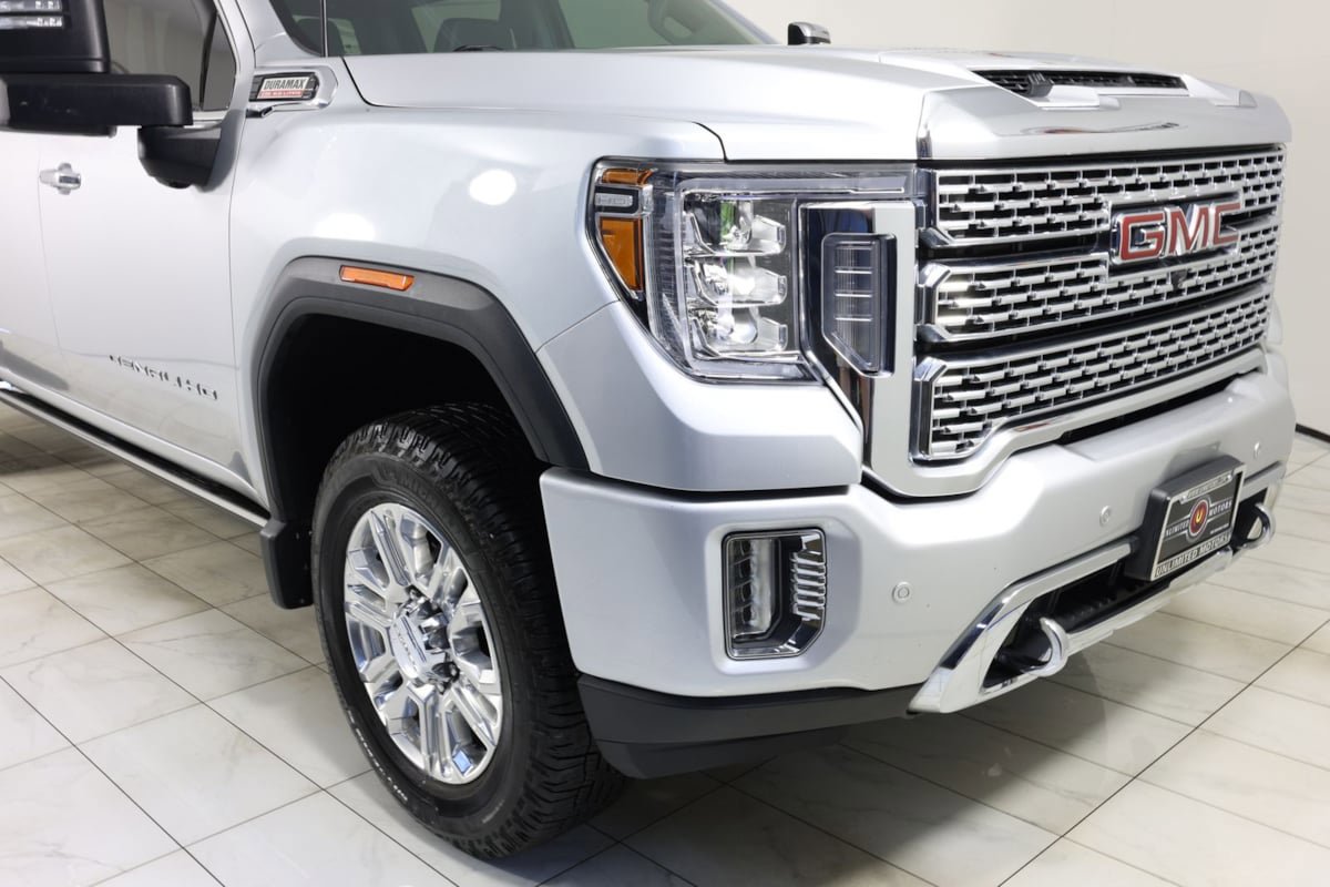 Used 2022 GMC Sierra 2500 Denali w/ Denali Ultimate Package AWD/4WD image 37