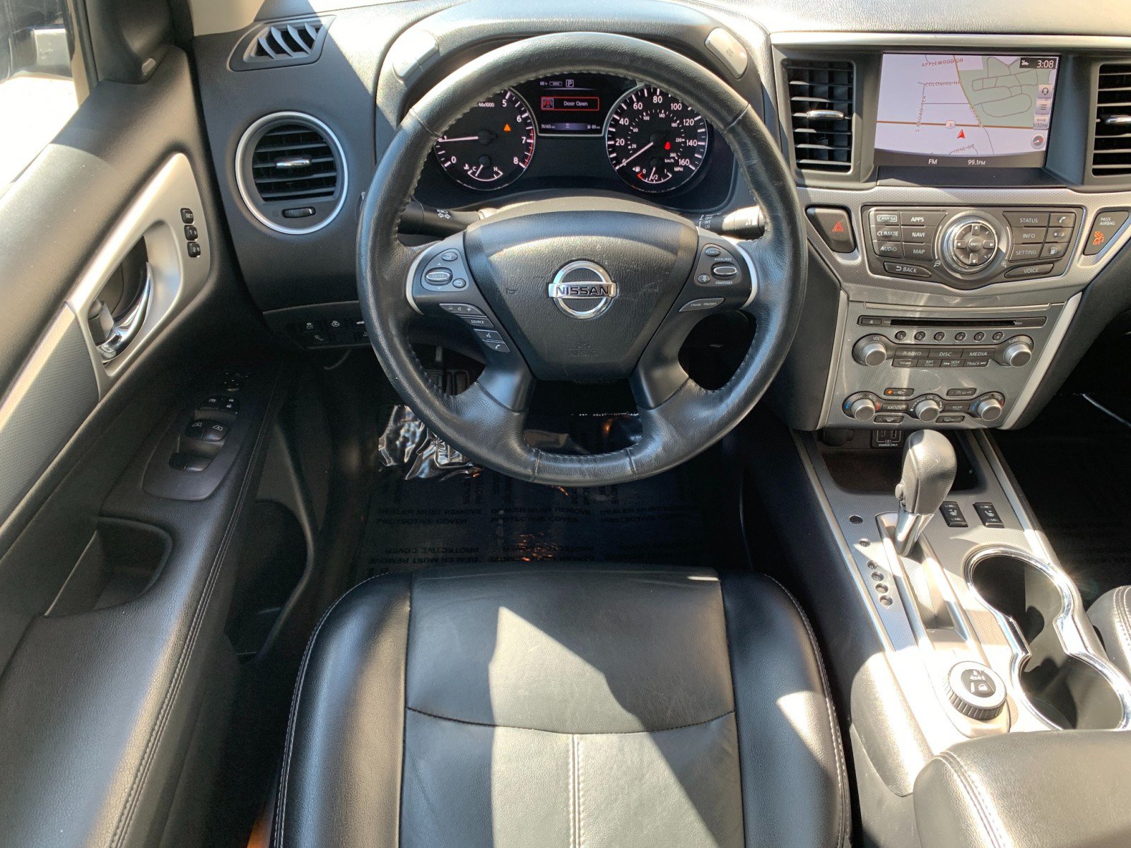 Used 2020 Nissan Pathfinder SL AWD/4WD image 27