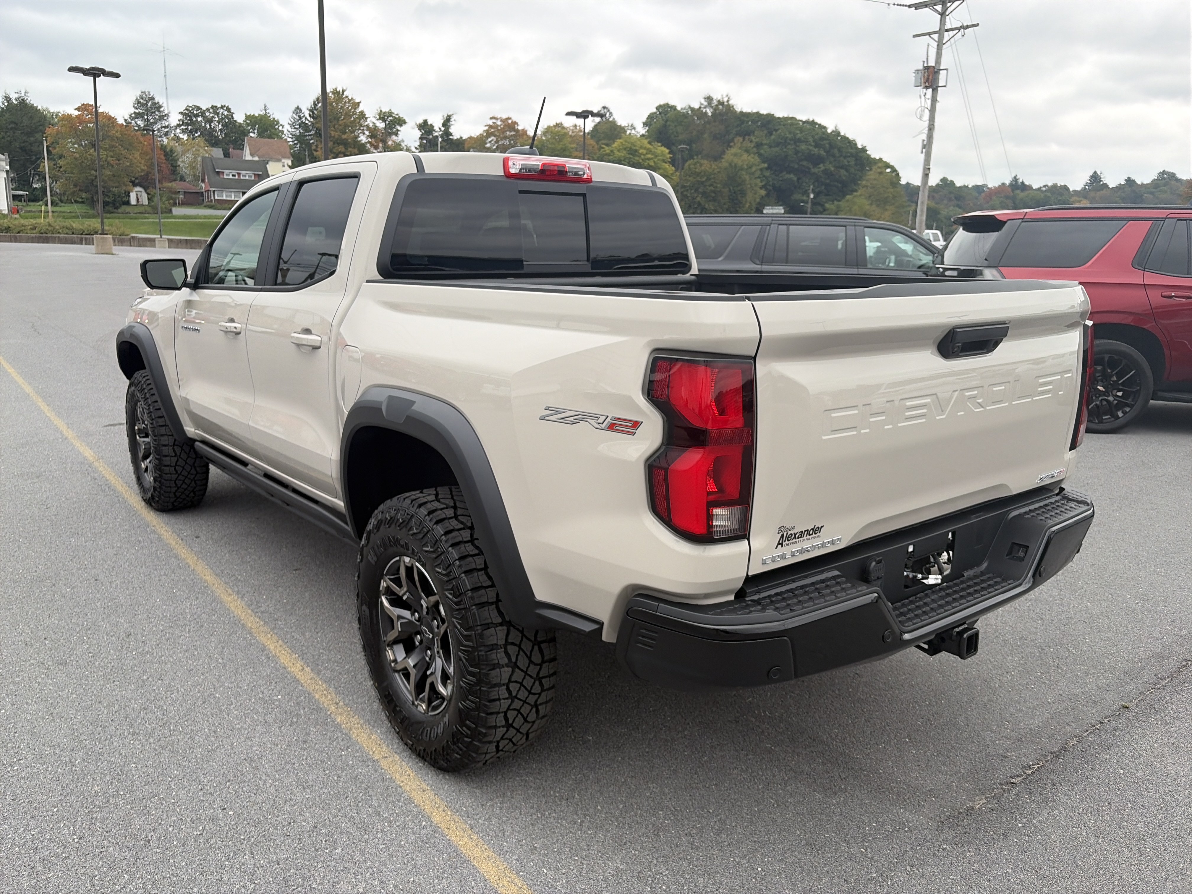 New 2026 Chevrolet Colorado ZR2 w/ Technology Package AWD/4WD image 13