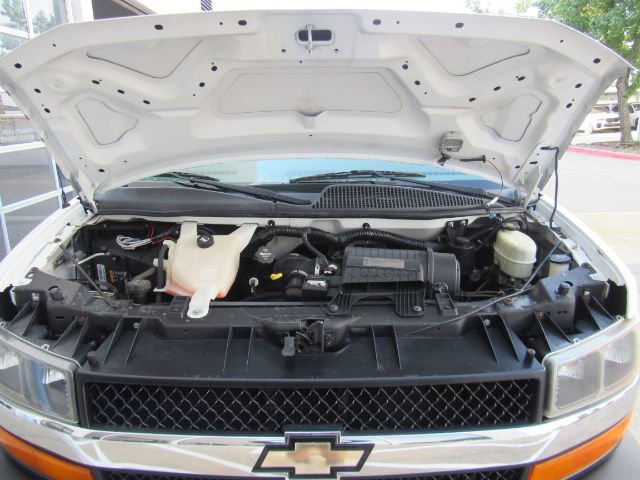 Used 2014 Chevrolet Express 3500 LT w/ LT Preferred Equipment Group image 38