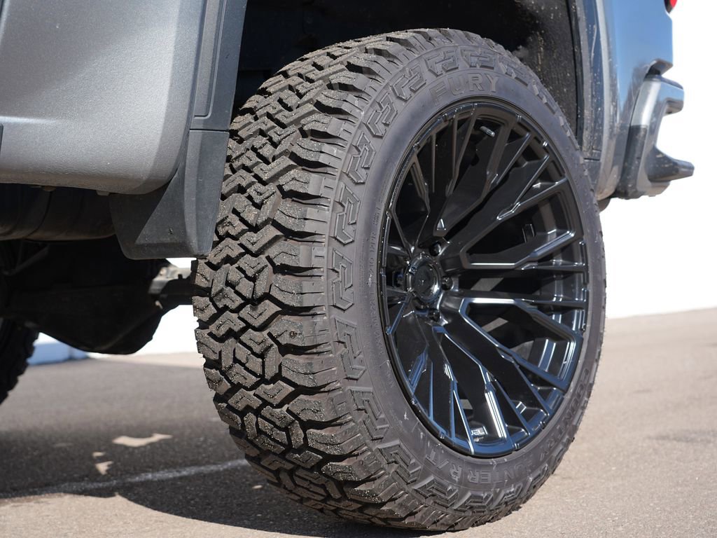 Used 2024 GMC Sierra 1500 AT4 w/ AT4 Premium Package image 40