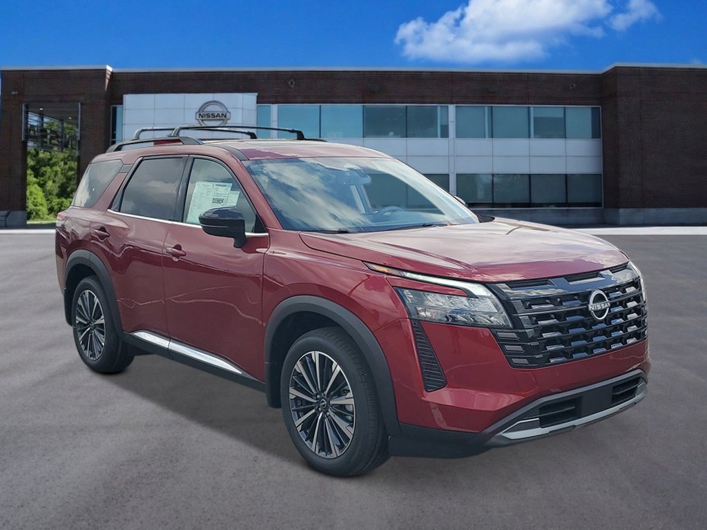 New 2026 Nissan Pathfinder Platinum FWD image 5
