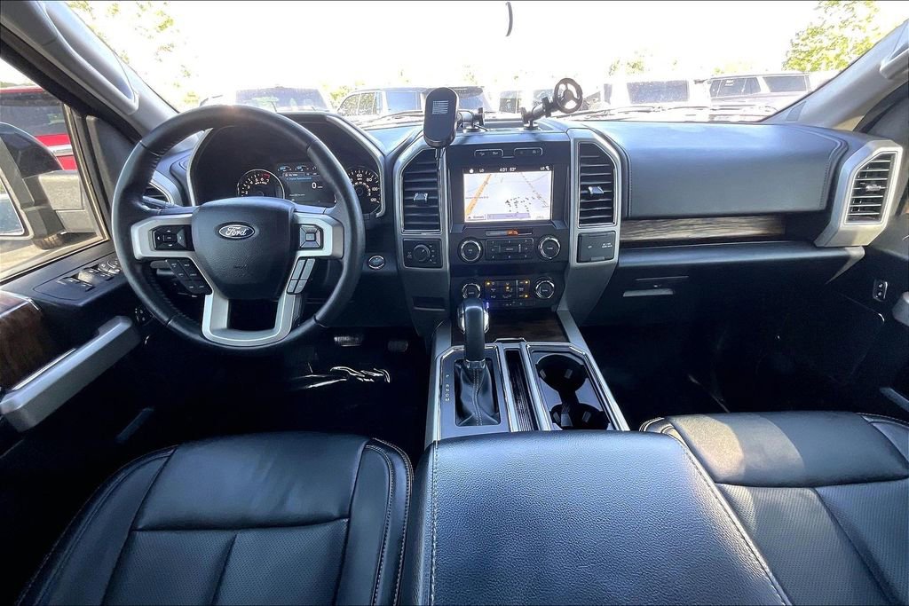 Used 2019 Ford F150 Lariat w/ FX4 Off-Road Package AWD/4WD image 9
