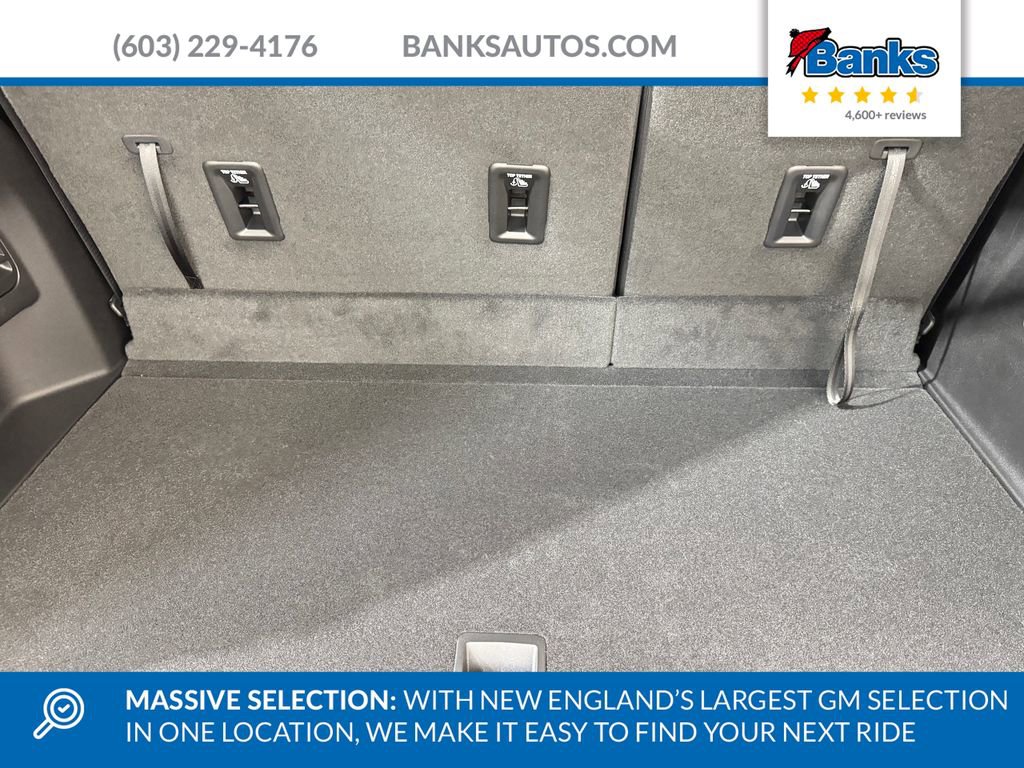 New 2026 Chevrolet Traverse LT w/ LPO, Floor Liner Package image 7