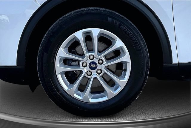 Used 2022 Ford Escape SE FWD image 33