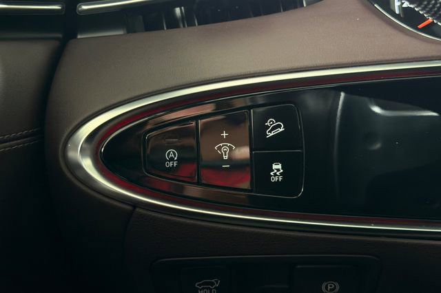 Used 2022 Genesis GV70 2.5T w/ Advanced Package image 34