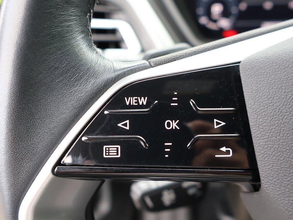 Used 2023 Audi Q4 e-tron Premium Plus w/ Premium Plus image 47