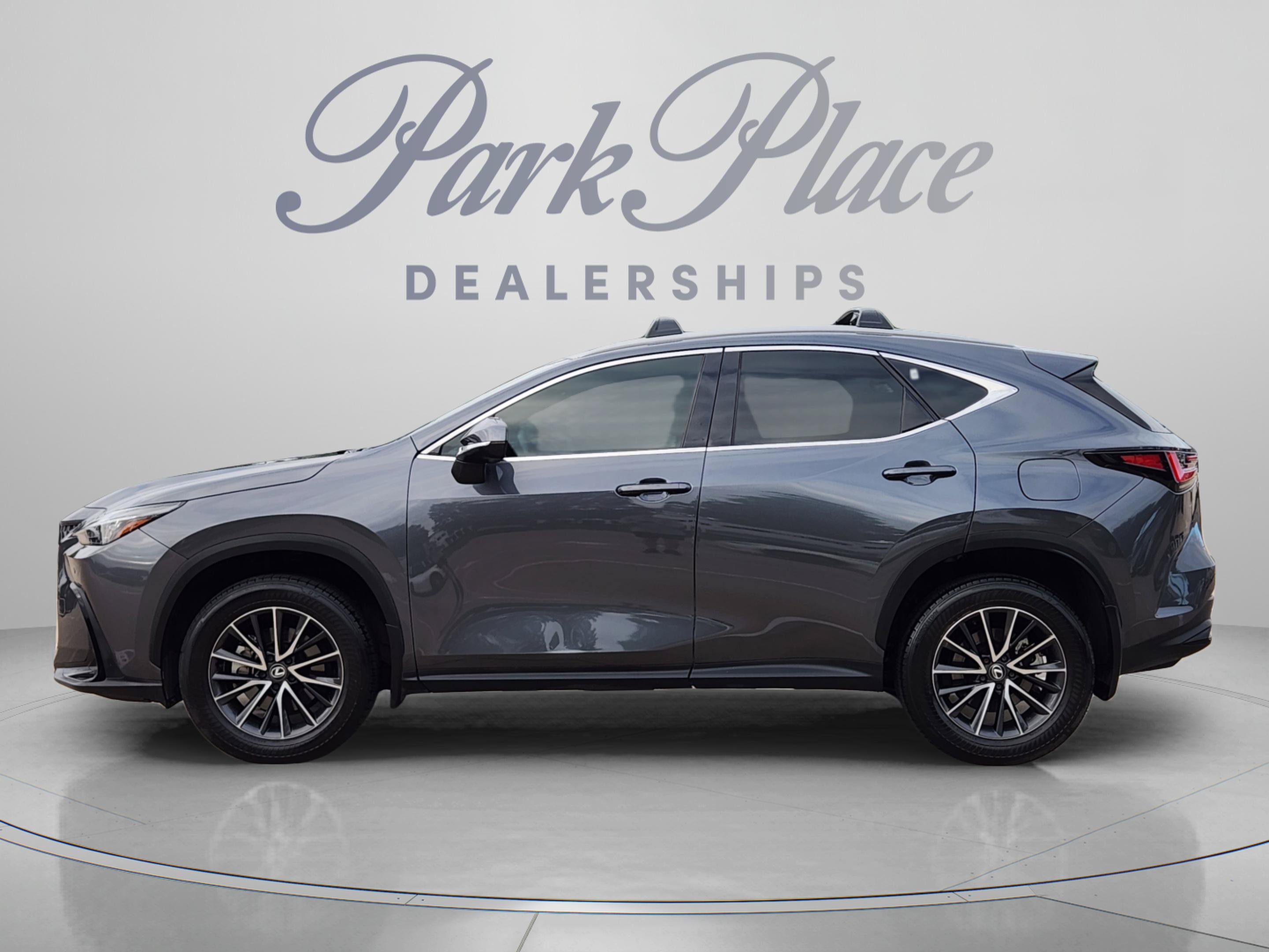 Used 2024 Lexus NX 350h AWD image 2
