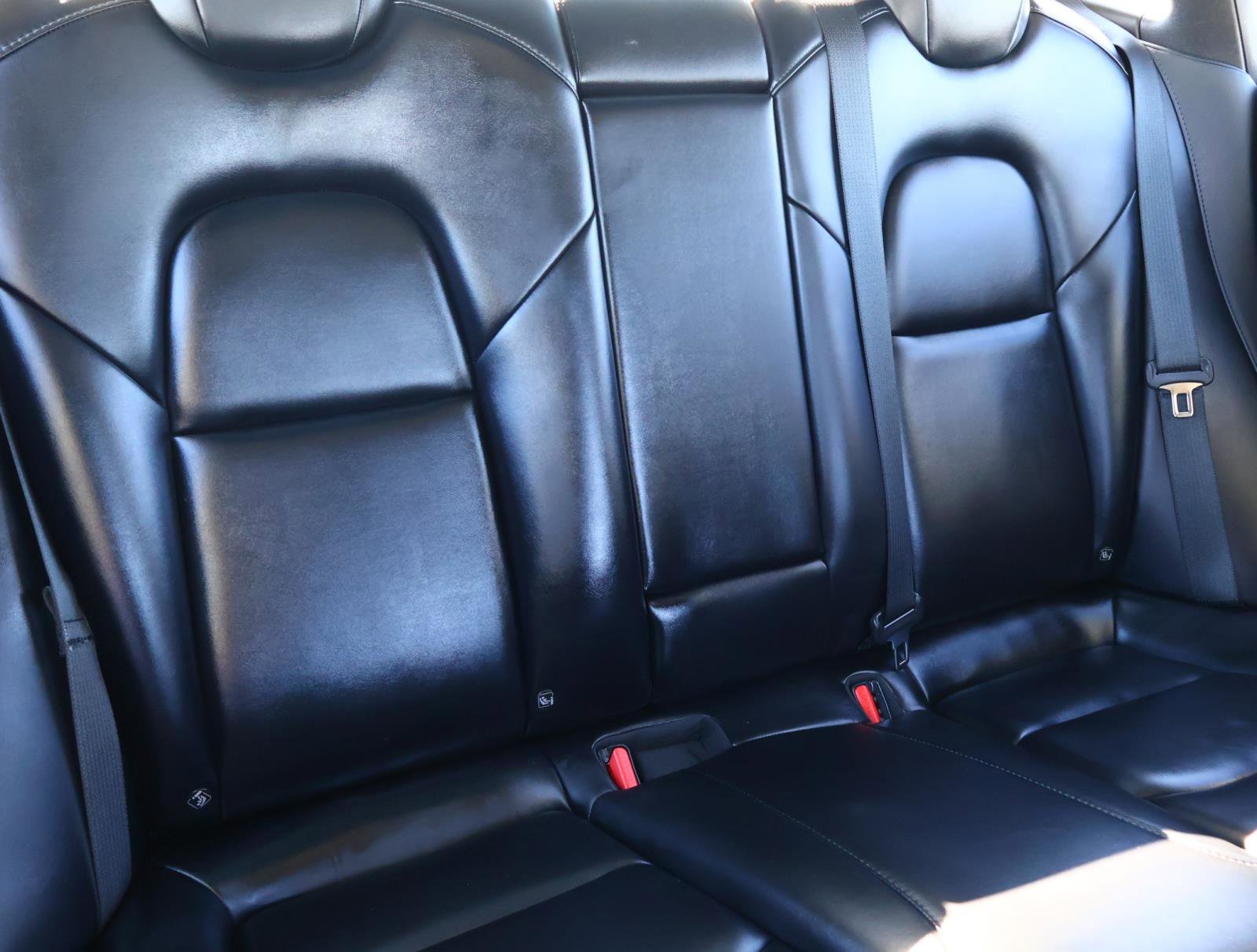 Used 2022 Tesla Model 3 Long Range image 16