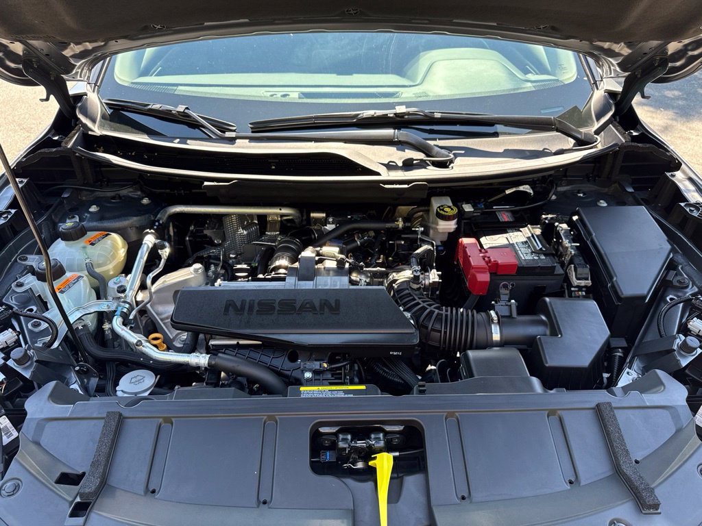 Certified 2026 Nissan Rogue SV FWD image 36