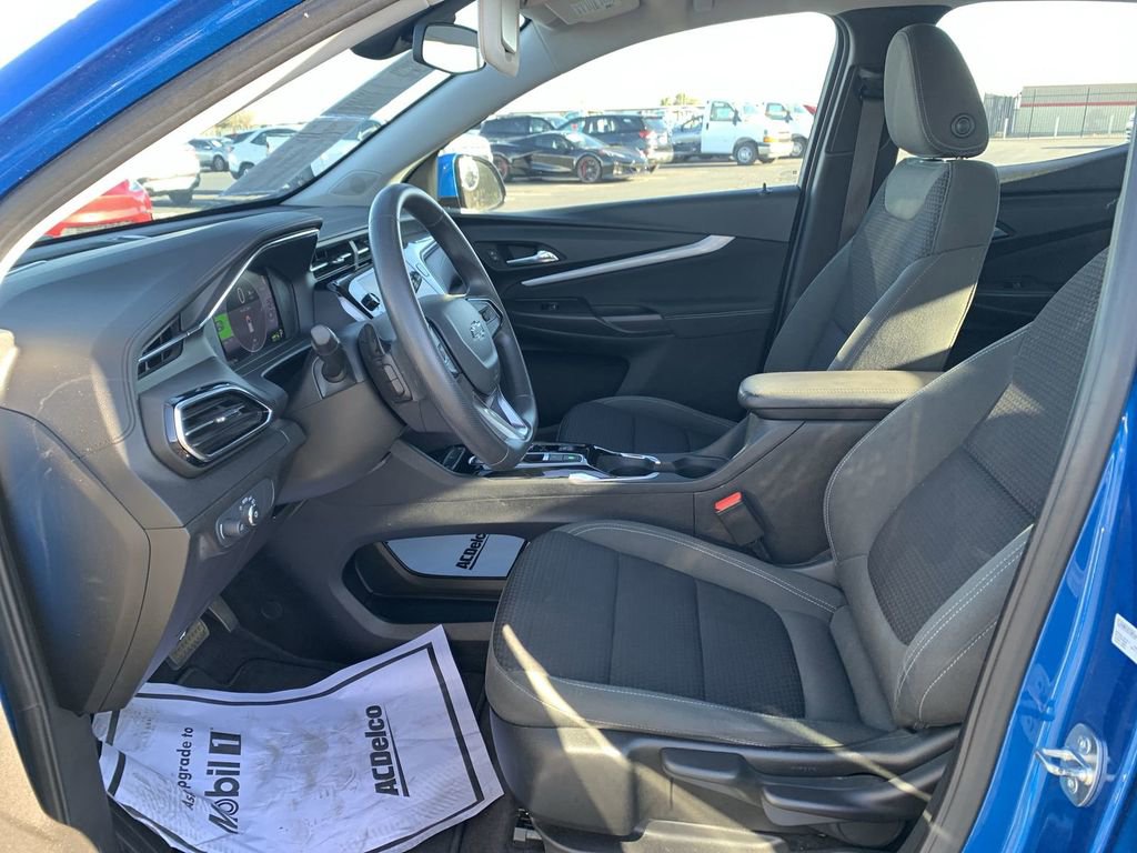 Certified 2022 Chevrolet Bolt EUV LT image 17