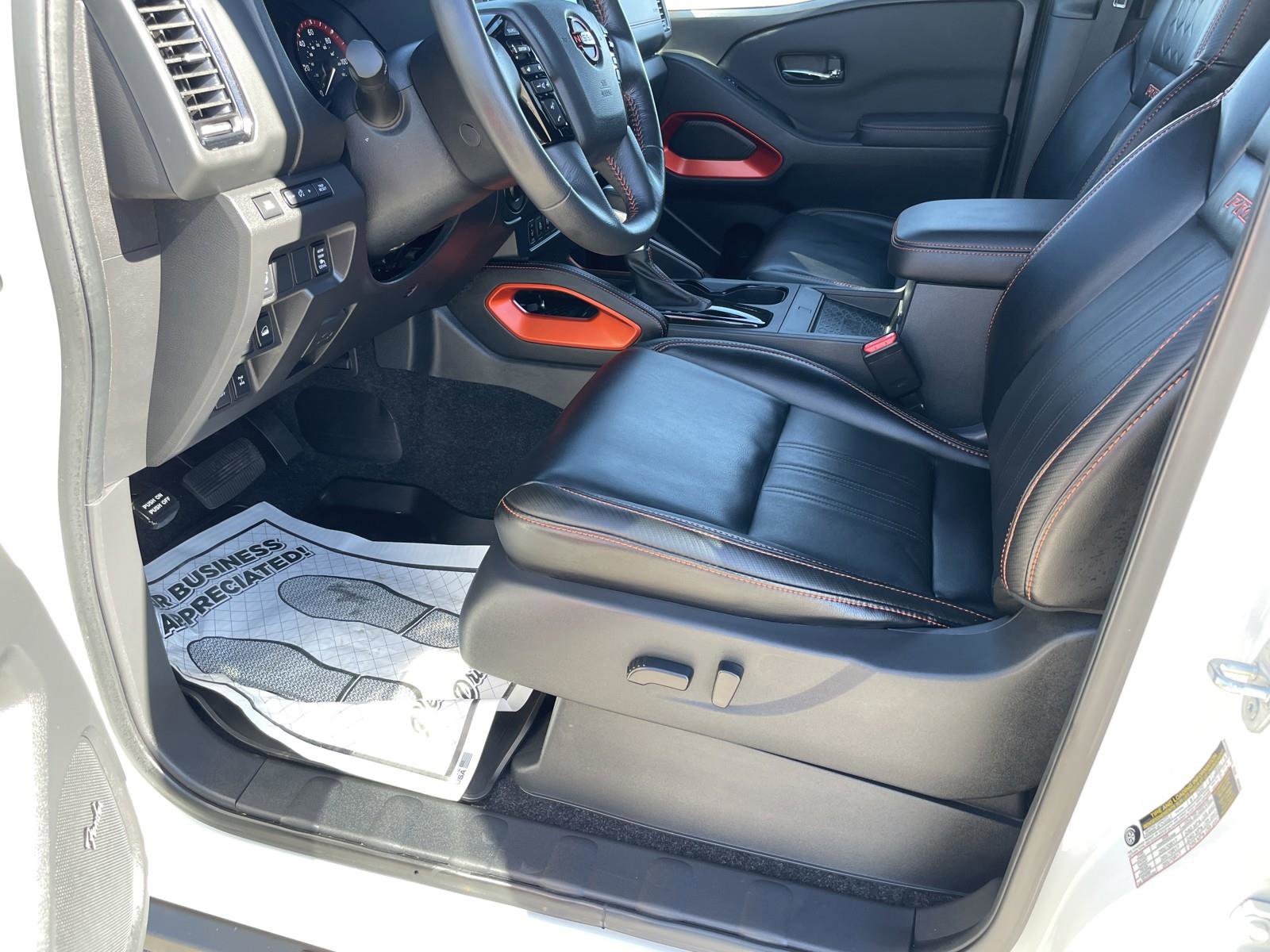 Used 2024 Nissan Frontier PRO-4X w/ Pro Premium Package image 19