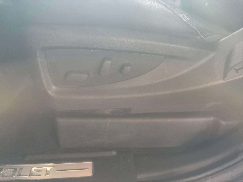 Used 2019 Chevrolet Tahoe LT w/ LT Signature Package image 37