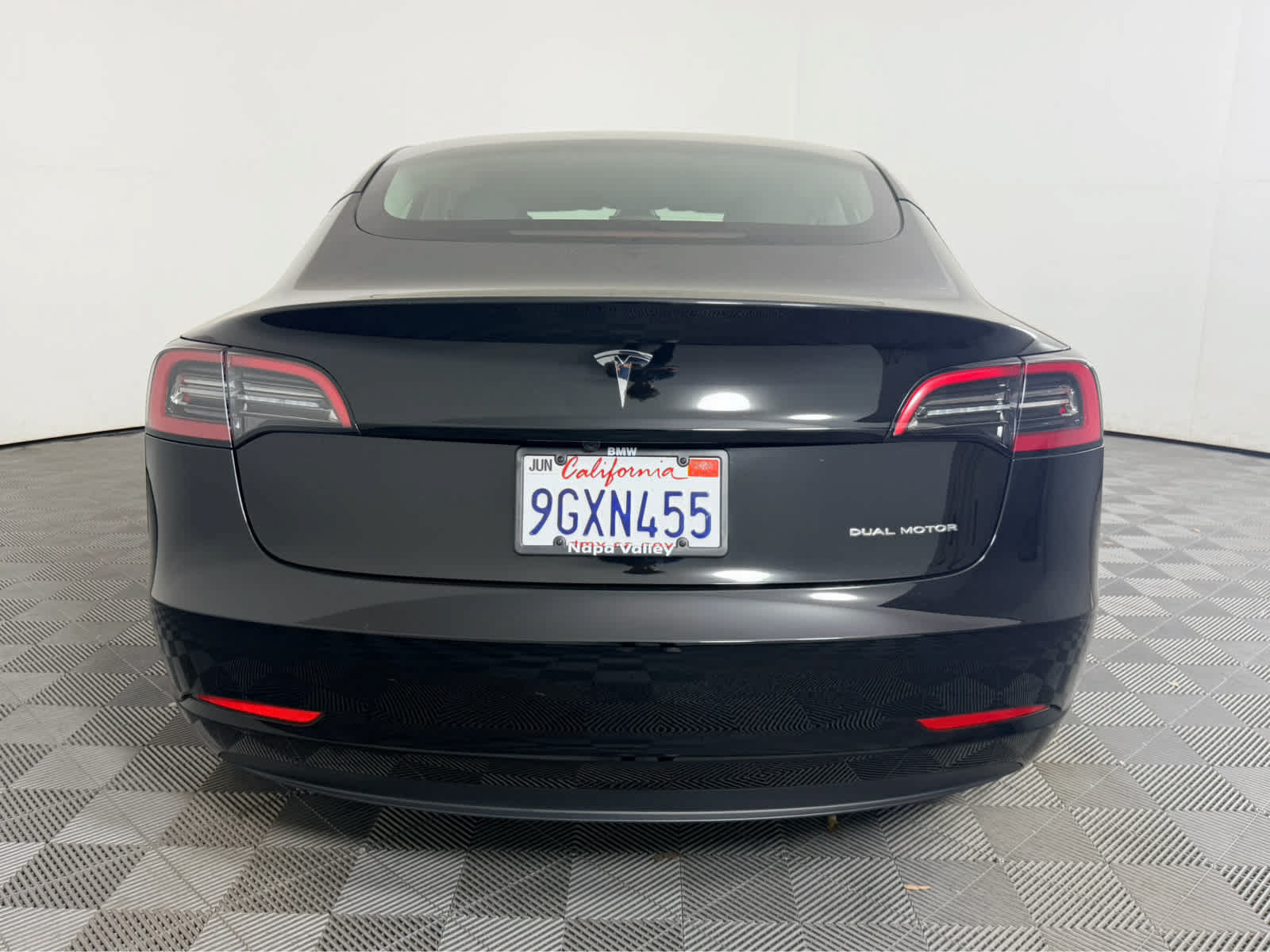 Used 2023 Tesla Model 3 Long Range AWD/4WD image 4